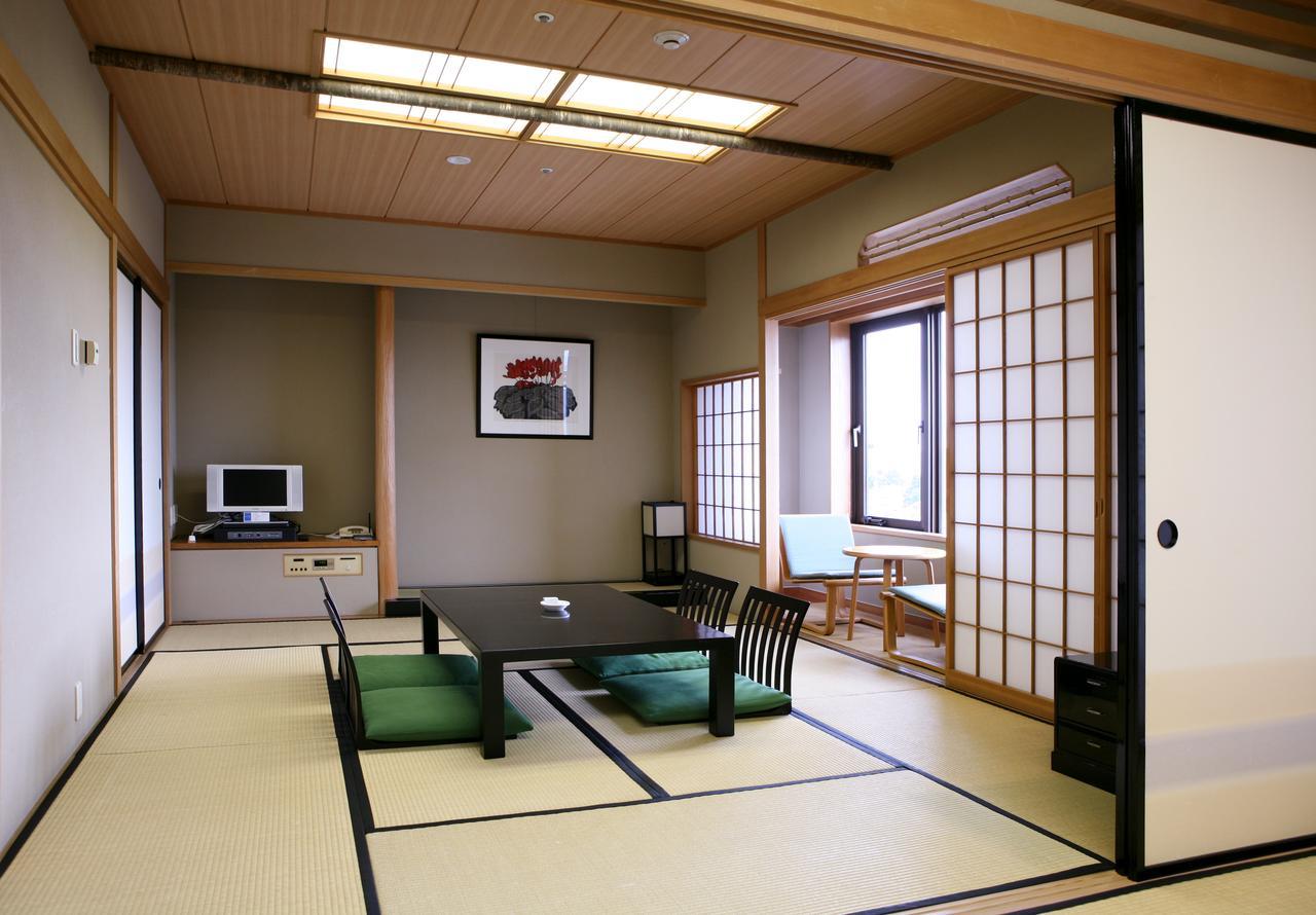 Hotel Hamatsu Kōriyama Exteriör bild